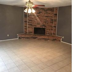 3302 Maple Ln, Rowlett, TX 75089