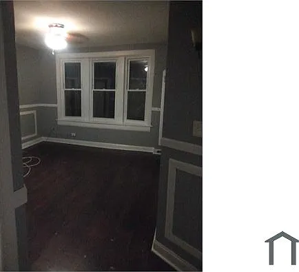 3 bed, 1000 sqft, $1,400 — Photo 2