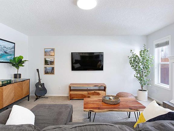 4th image of 54 SE Springborough Point SW