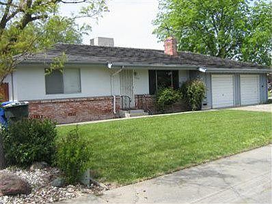 3rd image of 7300 Stanwood Way