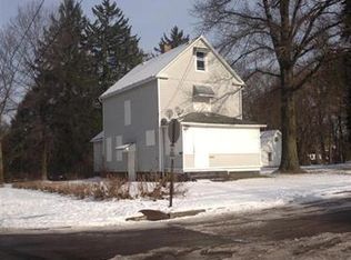 1951 Volney Rd, Youngstown, OH 44511