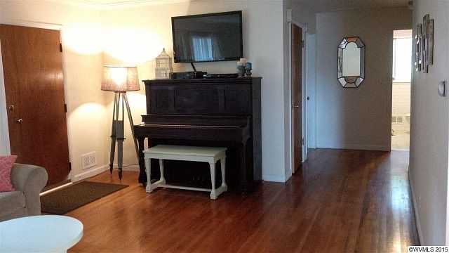 2nd image of 2970 Merdel Ave S