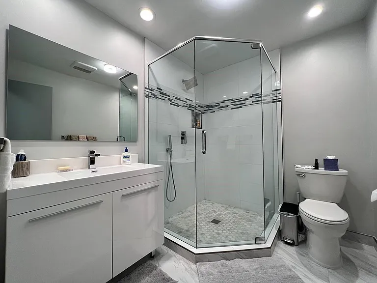 4021 N Cypress Dr — Photo 26