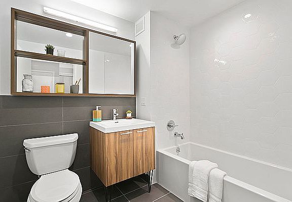 5th image of 150 Union Ave #3V