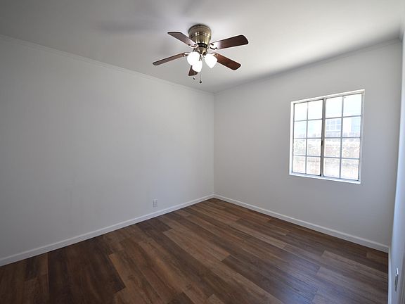 5th image of 3300 Bellevue Ave