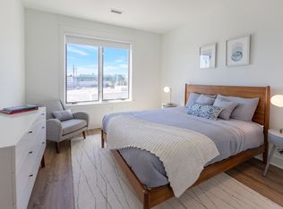 246 Avenue E #301, Bayonne, NJ 07002