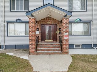 228 N Oraton Pkwy, East Orange, NJ 07017