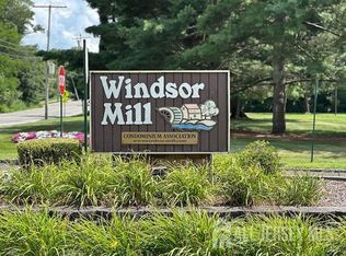 1214 Country Mill Dr, Cranbury, NJ 08512