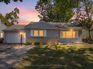 323 Crawford St, Orillia, ON L3V1K2
