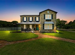 1401 Omohundro St, Rockport, TX 78382