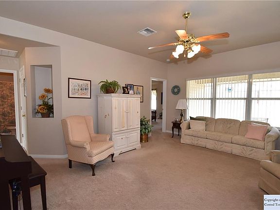 5th image of 2061 Bentwood Dr