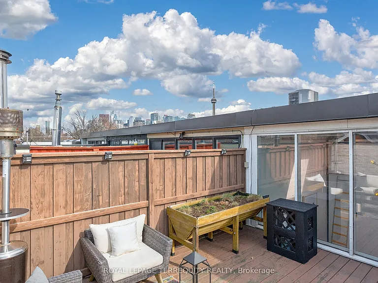 75 Markham St #1 — Photo 39