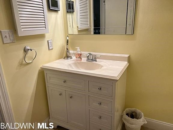 5th image of 2277 Oyster Bay Ln Unit 1301