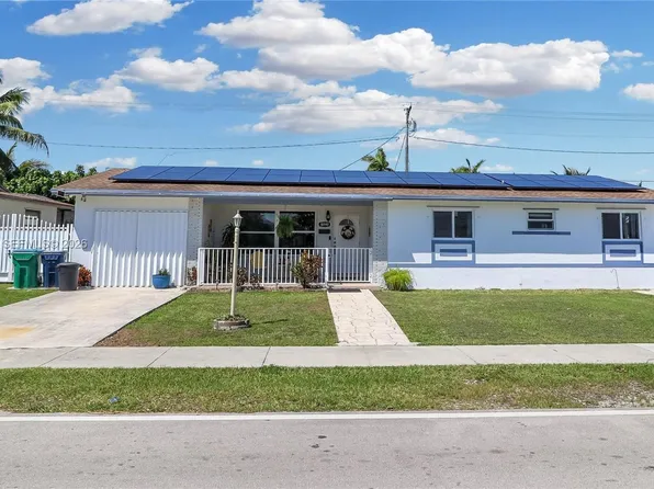 10941 SW 180th St, Miami, FL 33157