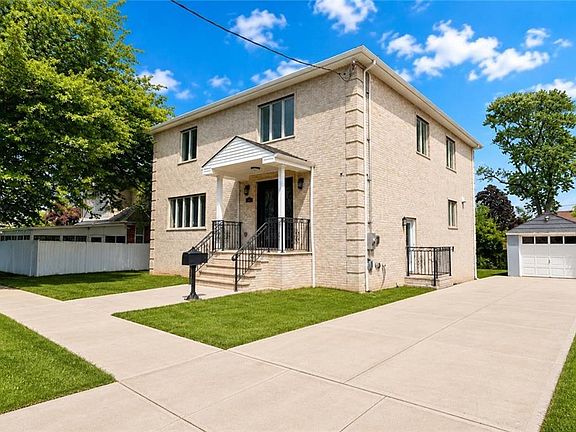 2nd image of 544 Falcon Ave