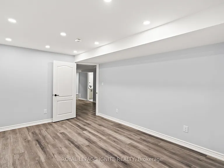 7 Vecchia St #BASEMENT — Photo 37
