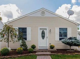 3136 Hiawatha Ave, Point Pleasant Beach, NJ 08742
