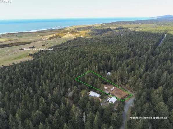 58460 Jackie Rd, Bandon, OR 97411
