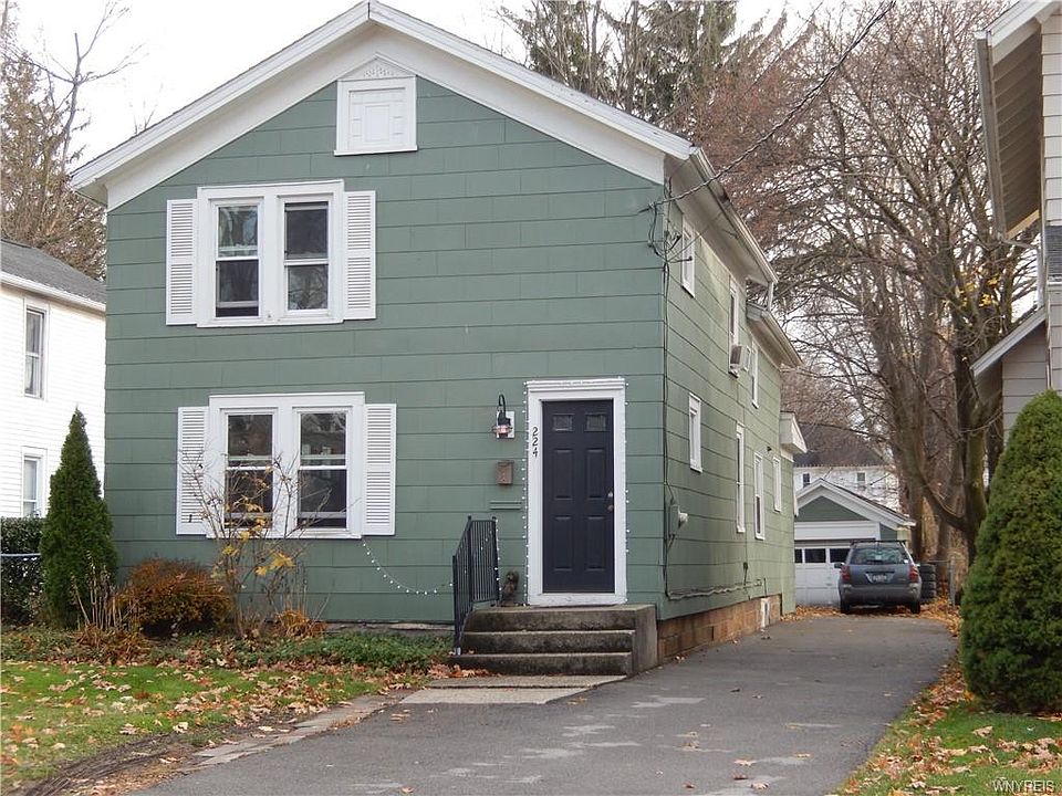 1st image of 224 Pleasant Ave
