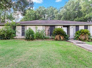 204 Bayou Dr, Beaumont, TX 77705