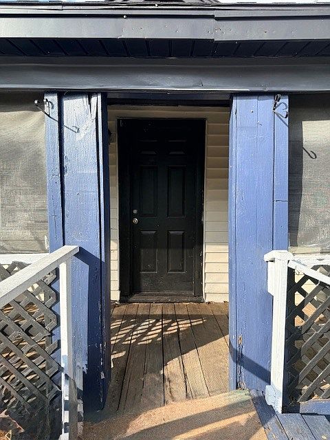 1st image of 2427 E Fayle St