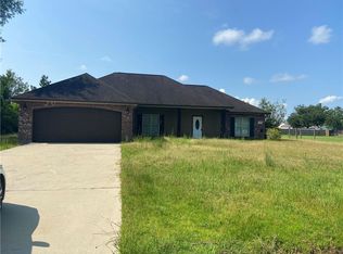 1403 E Leichty Rd, Lake Charles, LA 70611