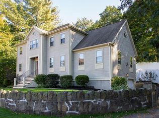 211 Hale St, Beverly, MA 01915