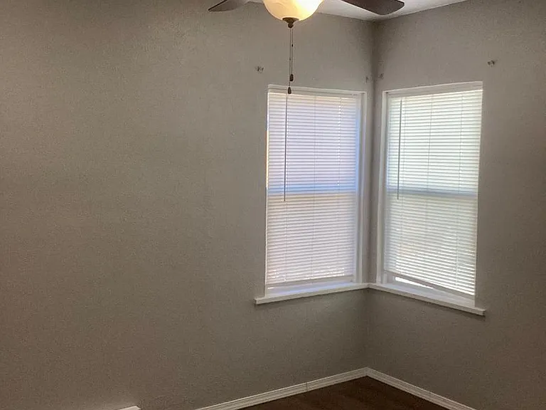 1803 Siskiyou St — Photo 11