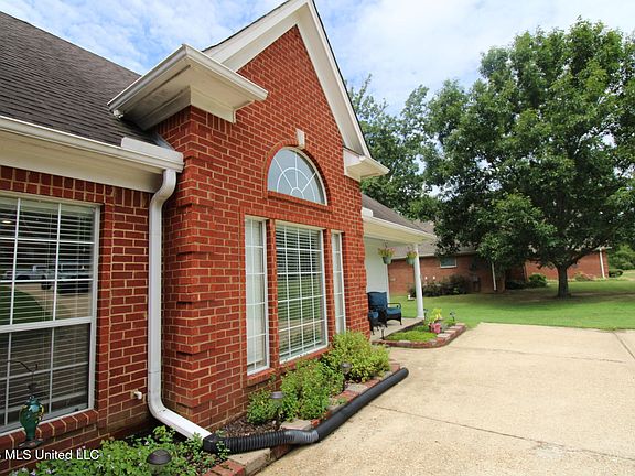 4th image of 10095 Cypress Plantation Dr