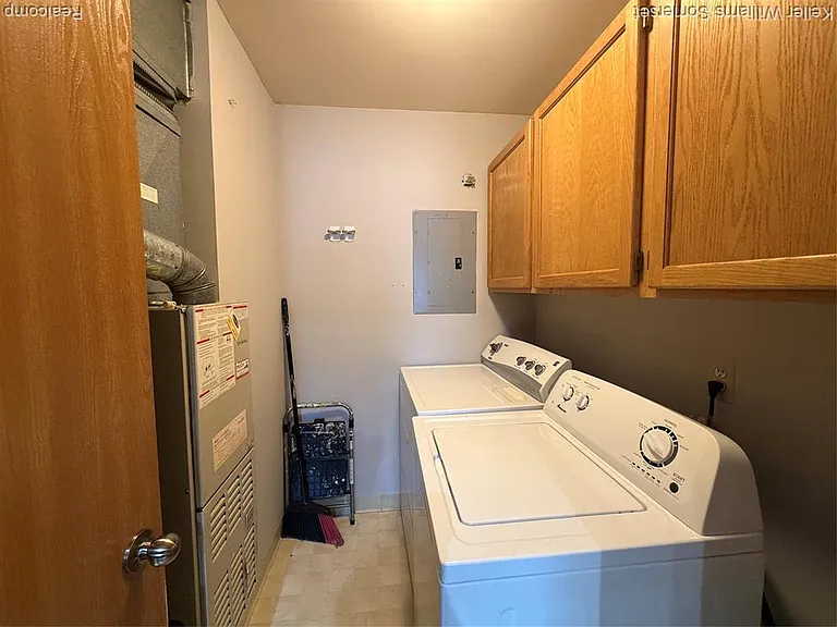 44724 Maryland Ct — Photo 9
