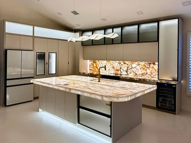 7686 La Corniche Cir — Photo 2