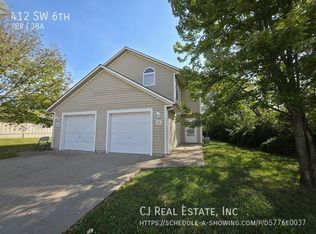 412 SW 6th St, Blue Springs, MO 64014