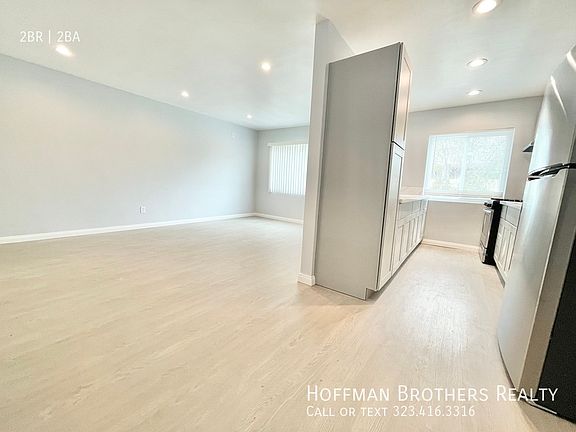 3rd image of 825 Westbourne Dr APT 1
