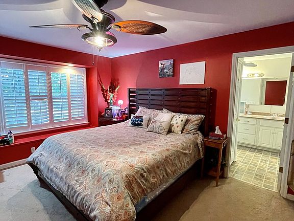 5th image of 126 Meadowlark Ln
