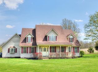 7956 Old Clifton Rd, Springfield, OH 45502