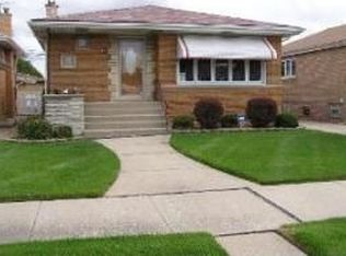 8605 S Karlov Ave, Chicago, IL 60652