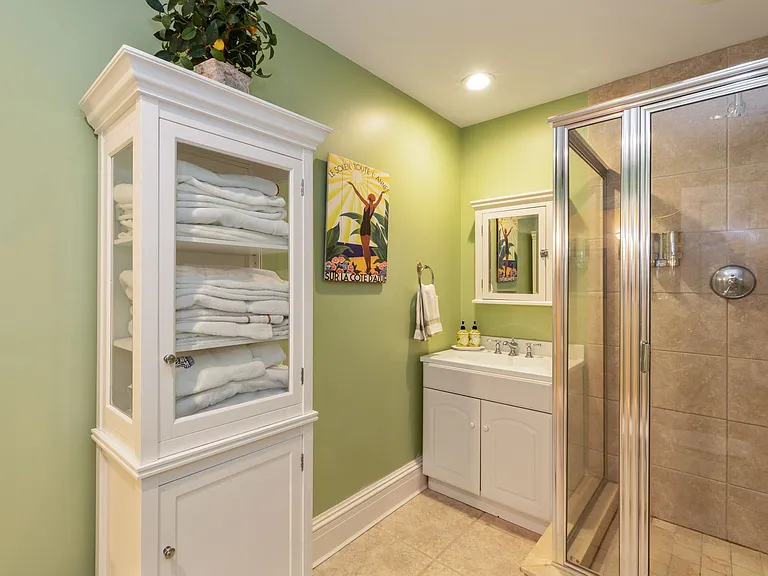 2296 Deerfield Rd — Photo 37