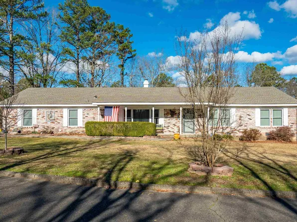 105 Seminole Ct, Hot Springs, AR 71901