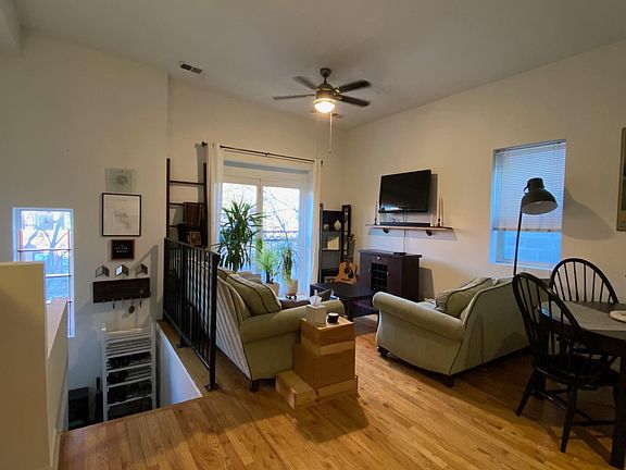 2nd image of 1240 N Wood St #3