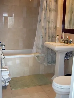 Rented by BLU Real Estate | media 27