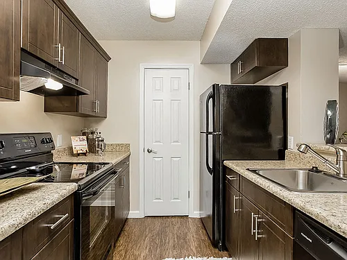 Tuscany Pointe at Somerset Place Apartment Homes Photo 1