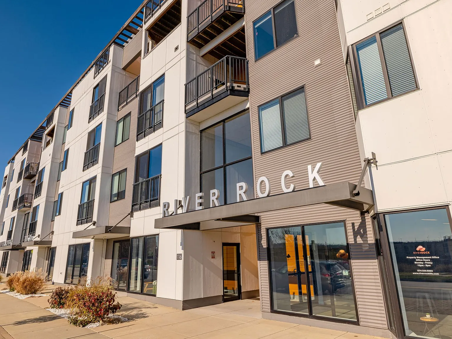 River Rock Apartments — Photo 2