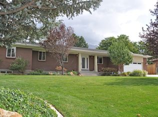 8555 S Escalante Dr, Sandy, UT 84093