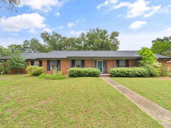 8058 Templeton Rd, Pensacola, FL 32506
