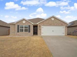 536 Woodcreek Loop, Lowell, AR 72745