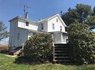 1724 Woodside Ave, Alburtis, PA 18011