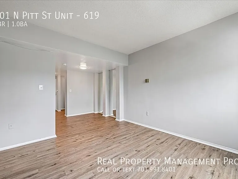 801 N Pitt St #619 — Photo 14