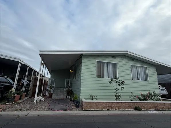 300 N Rampart St Trailer 182, Orange, CA 92868