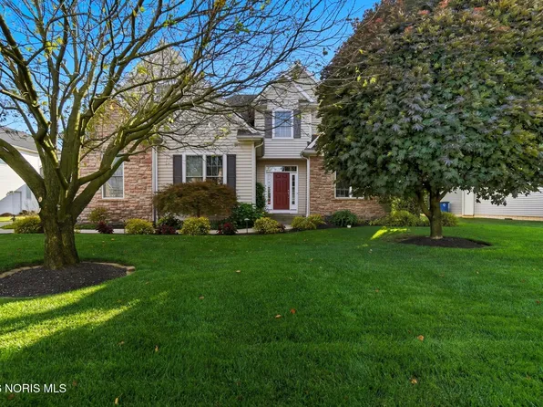 2334 Sunflower Ct, Perrysburg, OH 43551