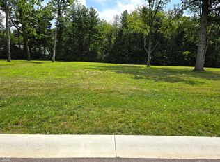 883 McCool Way #J, Greenwood, IN 46142